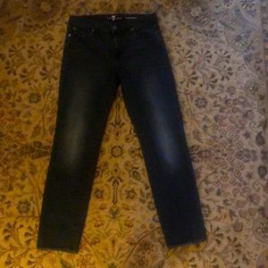 Black skinny ankle jean